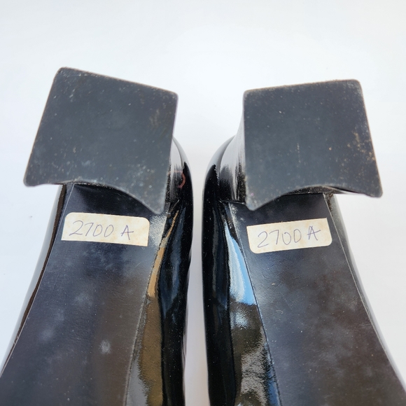 Stuart Weitzman Vintage 00s Black Patent Block Heel - Picture 7 of 11
